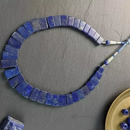 Collier de perles bleues H A GEMS