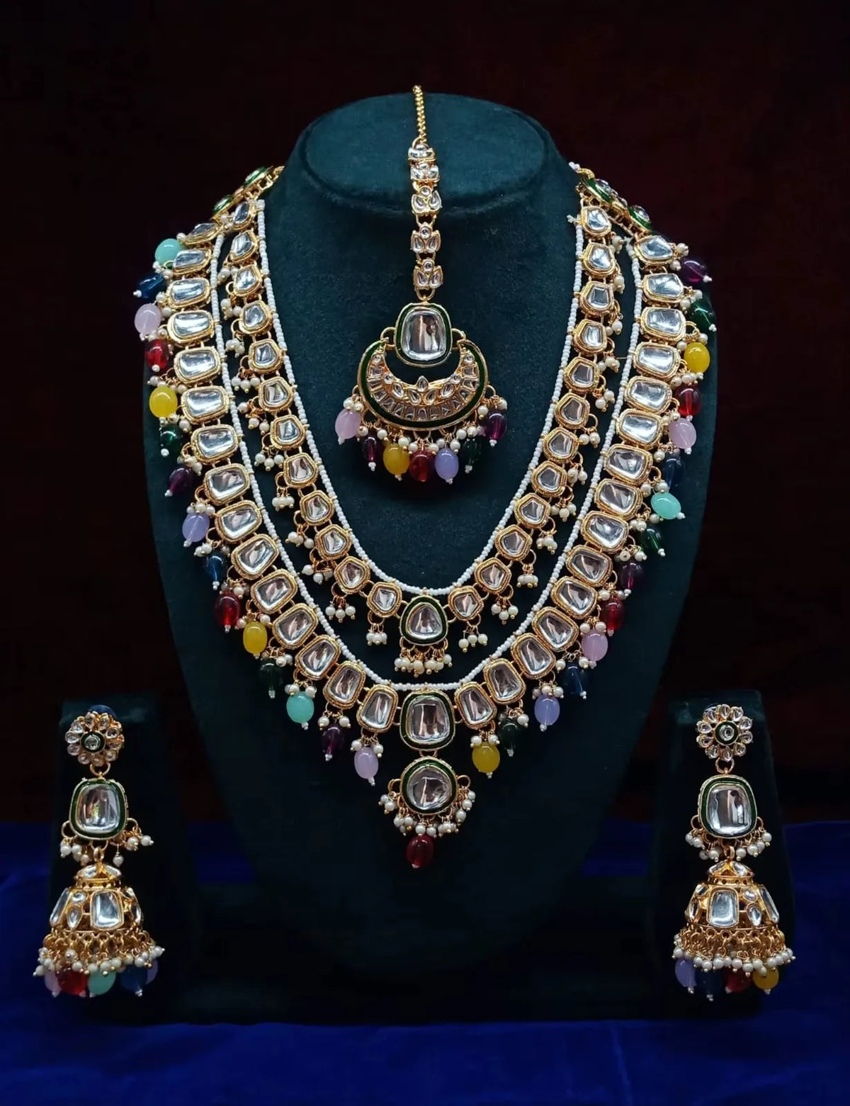 Parure dorée style kundan et perles