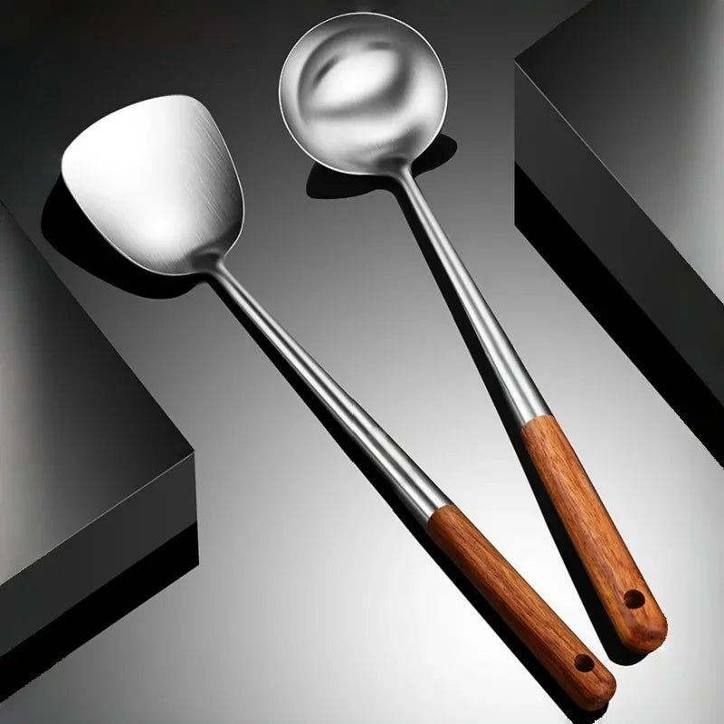Ustensiles pour wok : spatule et louche