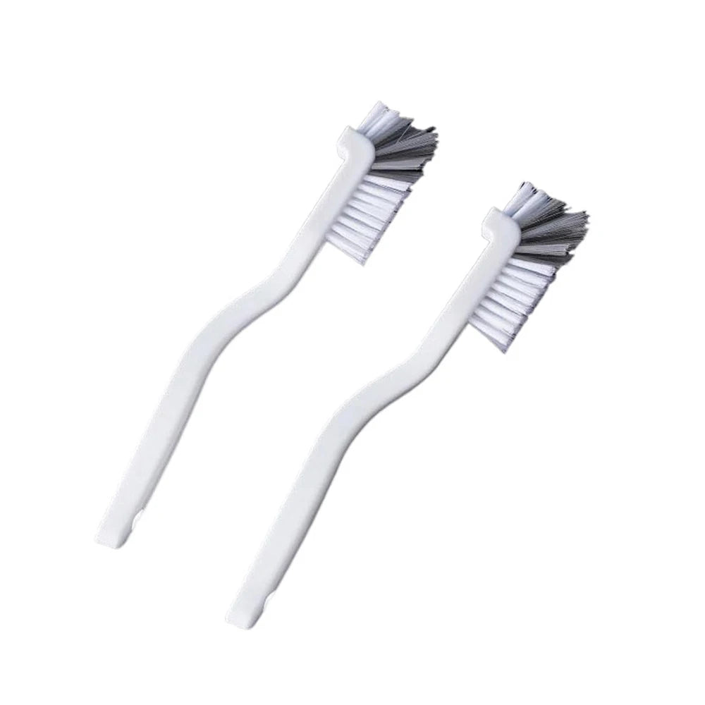 Brosse de nettoyage coudée pour recoins